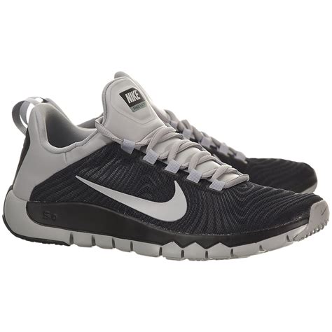 nike free trainer v5